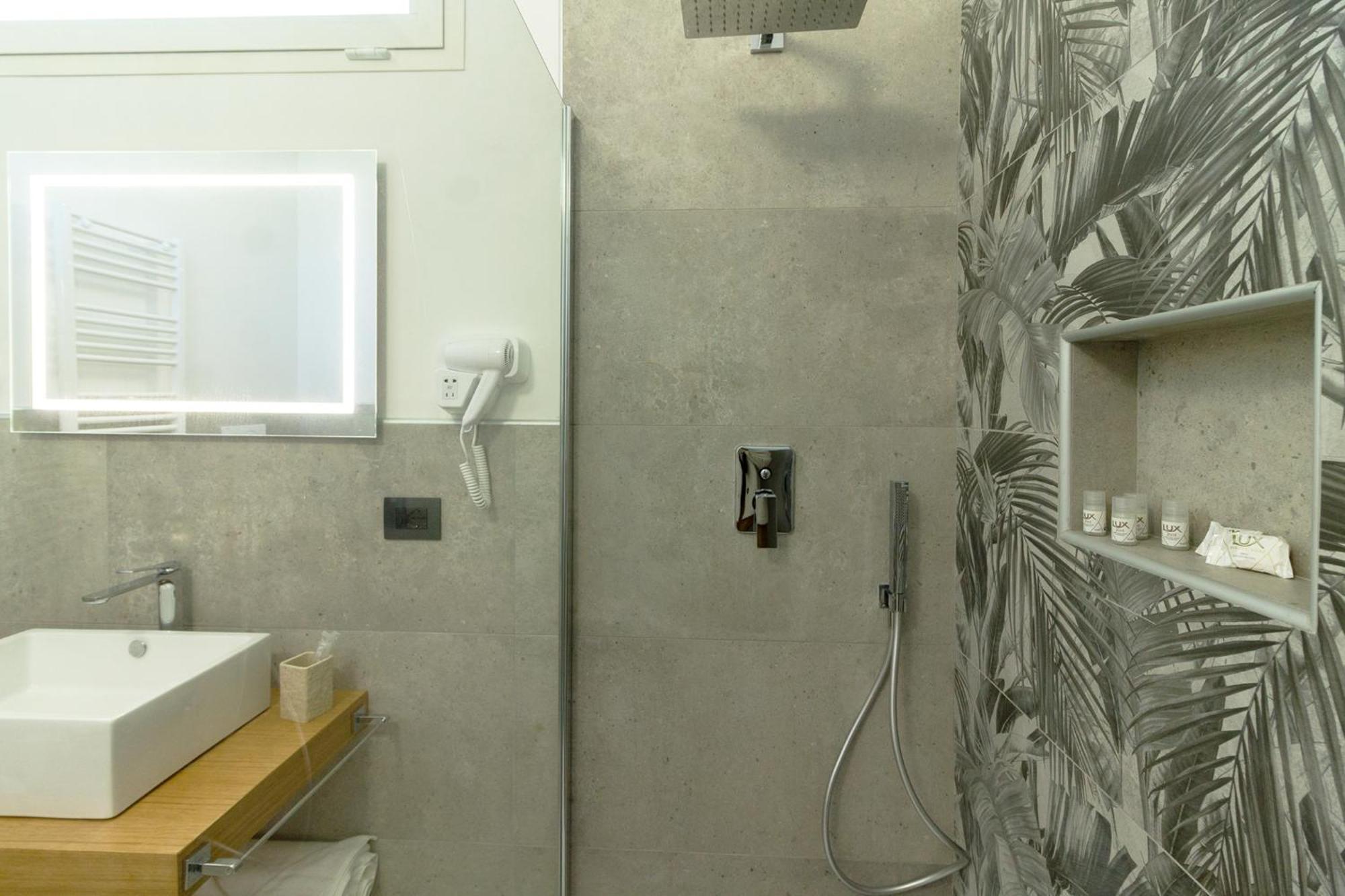 Sound Garden Charming Rooms Torre dell'Orso Exterior photo